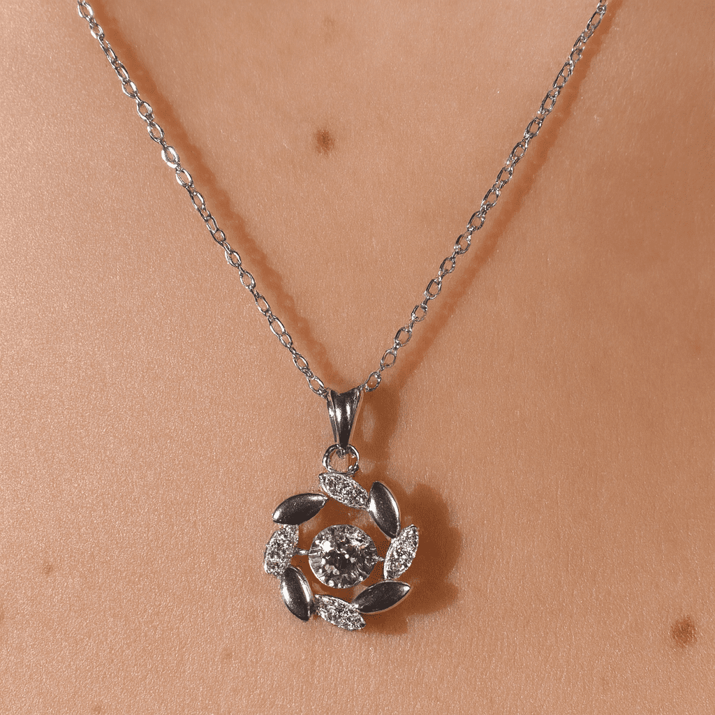 Сребърно колие Angel с мойсанит Сребърно колие Angel с мойсанит - Image 2